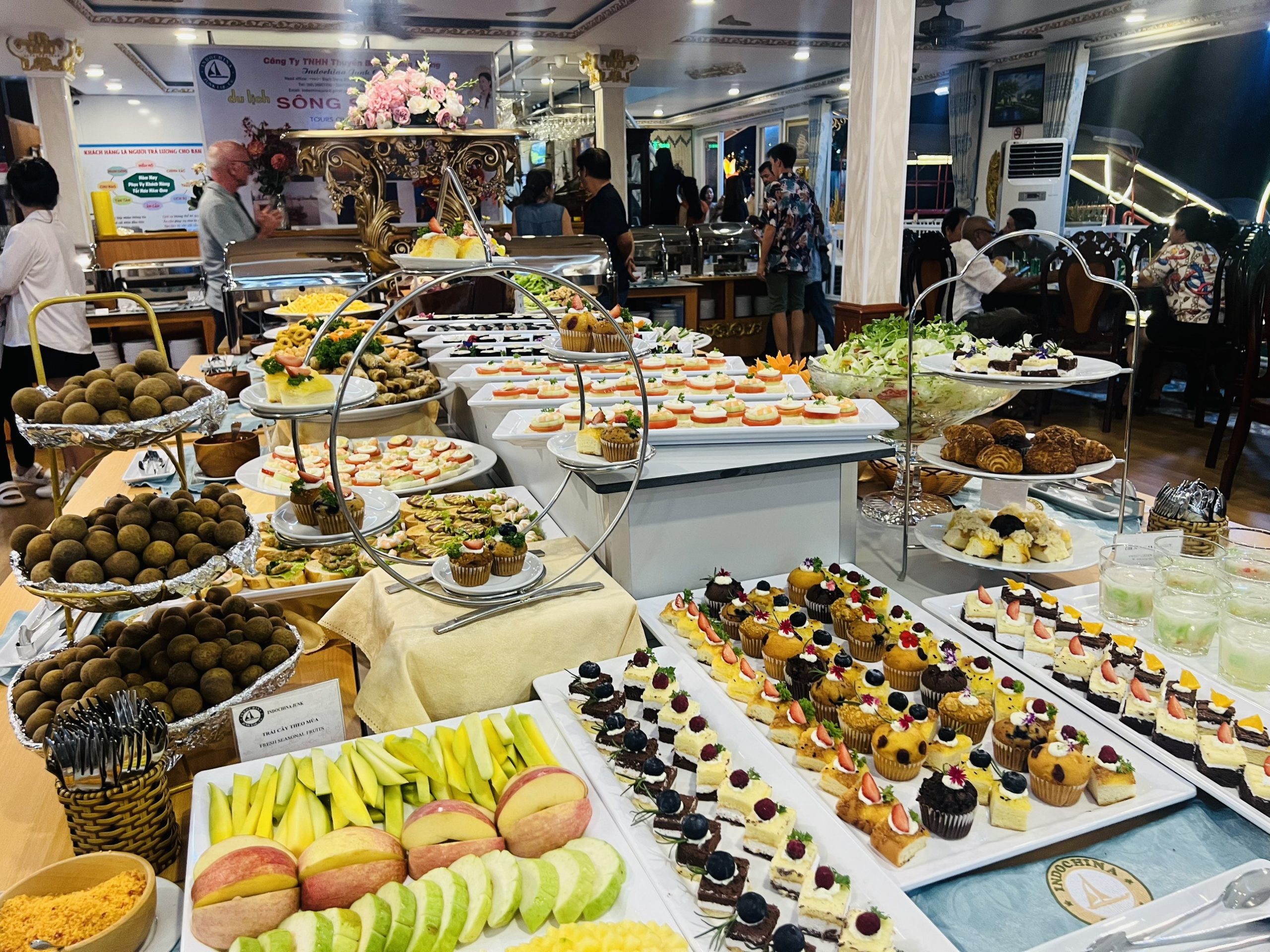 z4271343074789_bdc76ff280f614077f750a95d9f3fe48